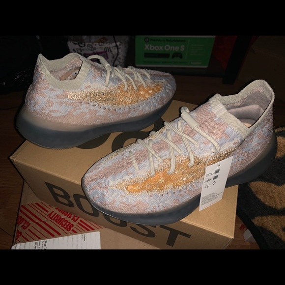 Yeezy Boost 380 Pepper! Brand new! Authentic!